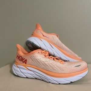 COPY - Hoka Women’s Clifton 8 Size 7.5B